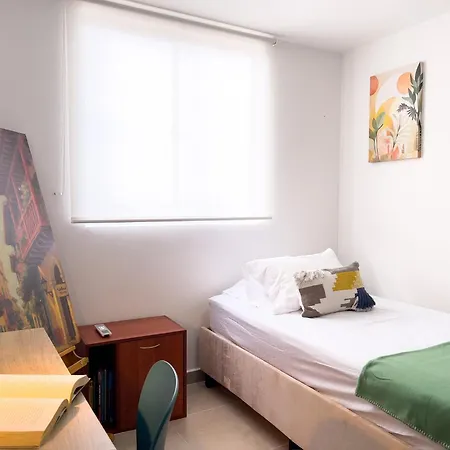 3 Cuartos 2 Balcones Apartamento