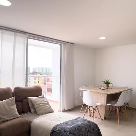 Apartment 3 Cuartos 2 Balcones *